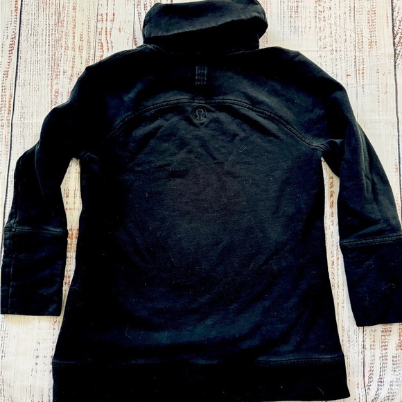 Lululemon To You Tunic Size 8 - Picture 7 of 8